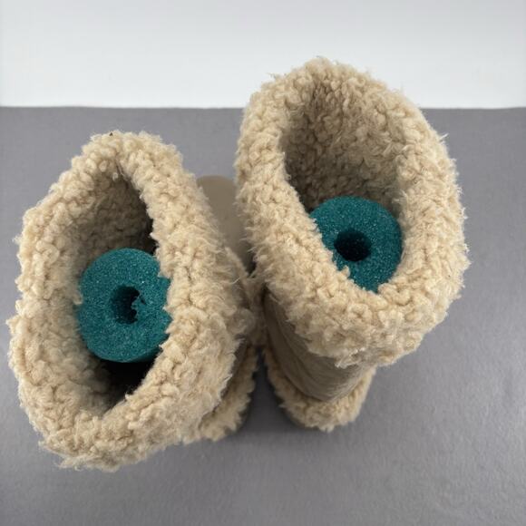 Crocs Womens Nadia Faux Fur Sherpa Lined Winder Boots Clogs Size 10 Tan Cream - Picture 7 of 13